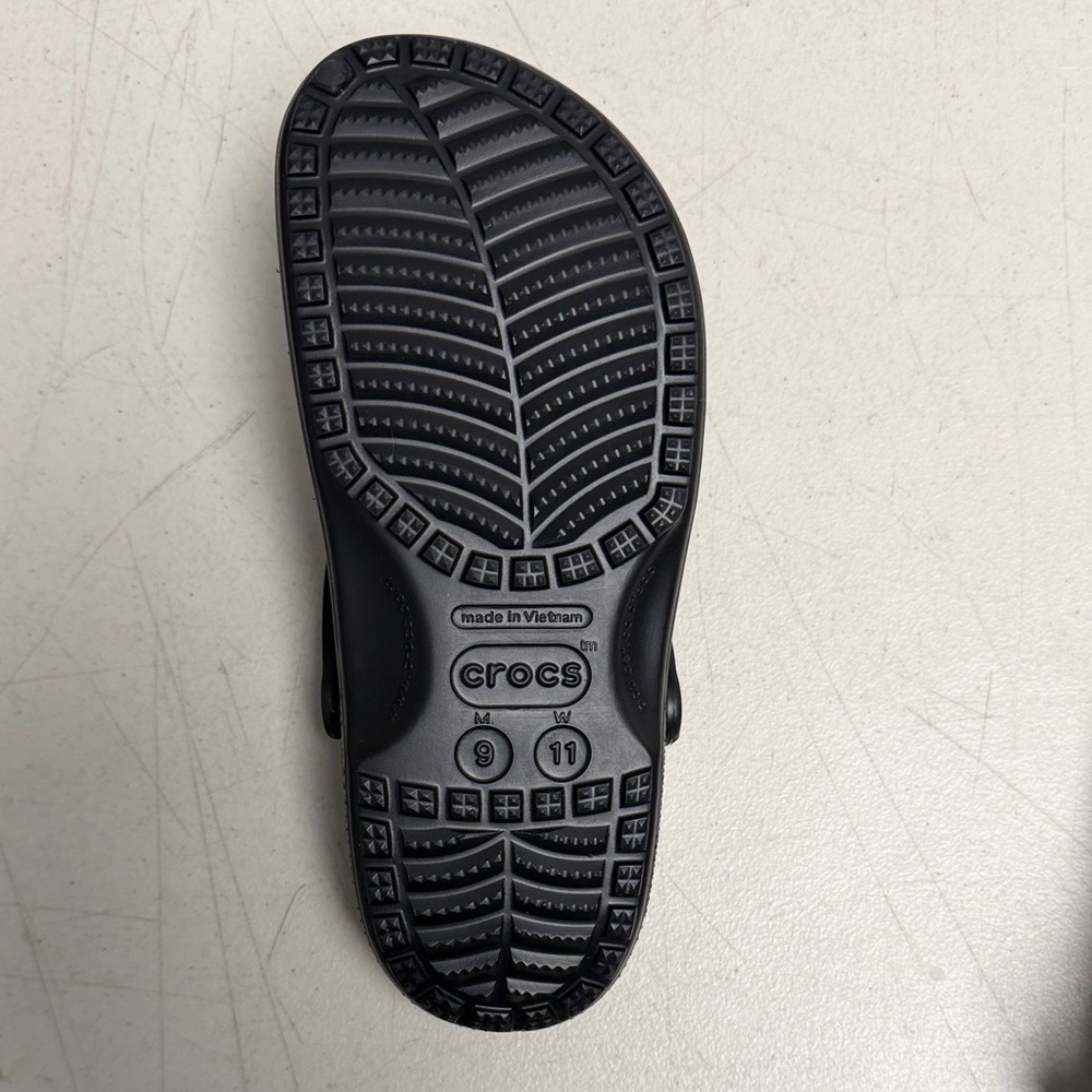 CROCS Black Classic Slip-On Clogs - Picture 4 of 6